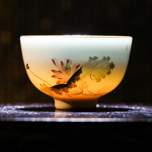 景德镇陶瓷功夫茶具.手绘粉彩青瓷小单杯（竹子） 商品图3