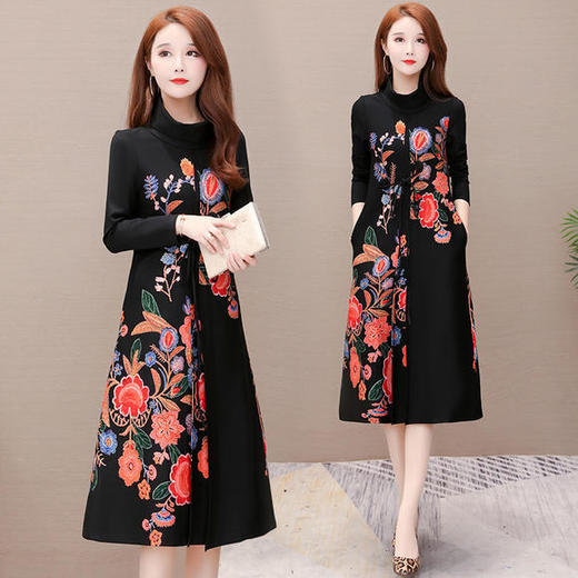 YWE-XQD-MB1956新款长袖大码高领印花连衣裙 商品图2