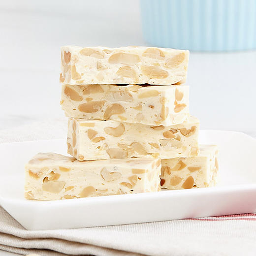 新四海花生牛轧糖 商品图3