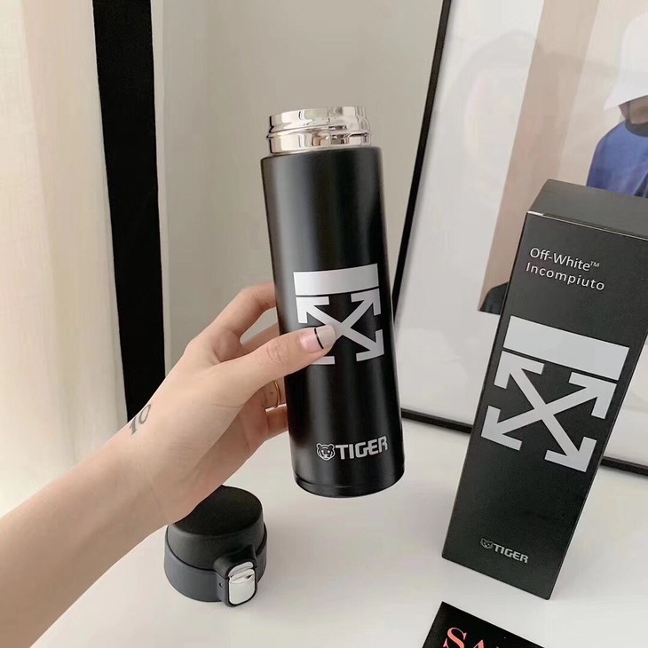 虎牌联名保温杯