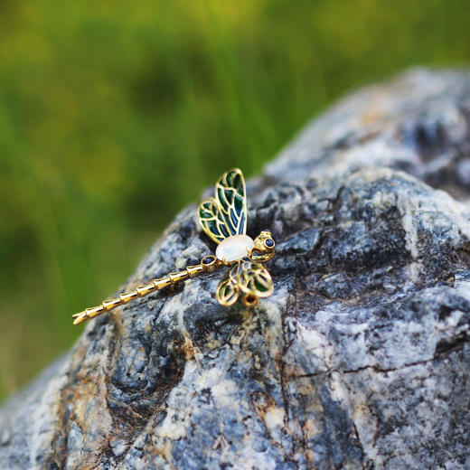 「豆蜻蜓」透烧珐琅蜻蜓胸针【定制】 商品图1