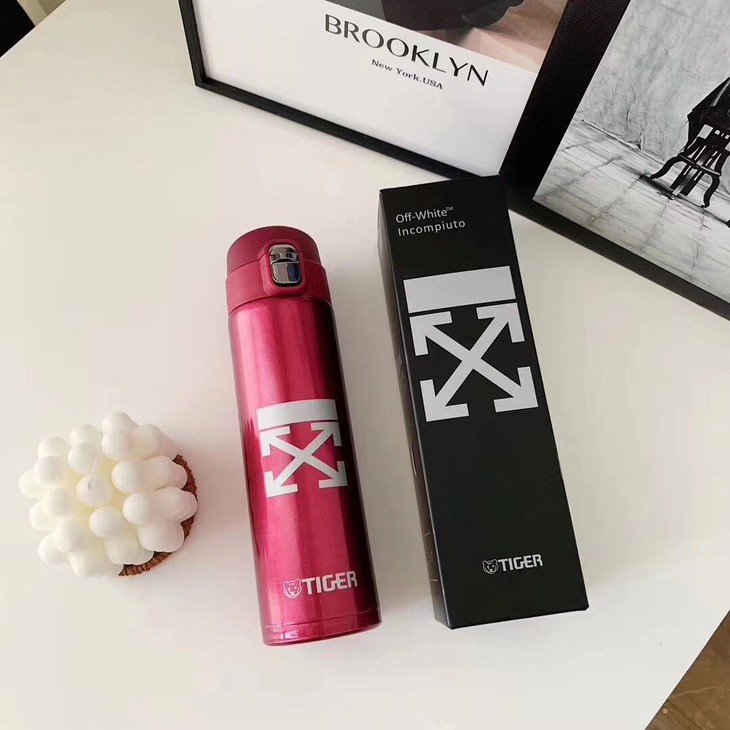 虎牌联名保温杯