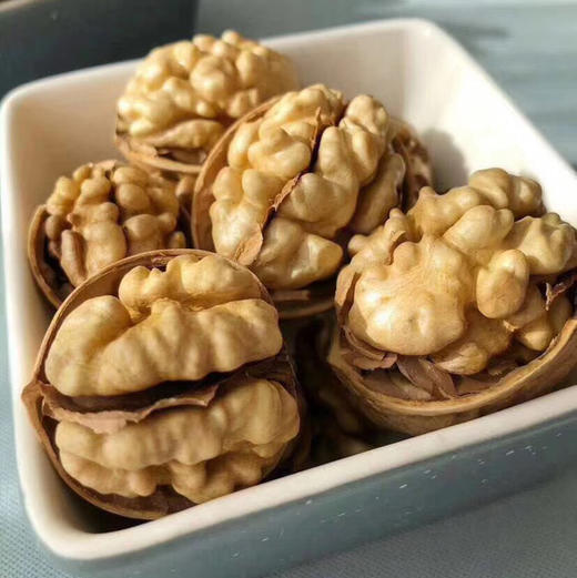 新疆阿克苏185一级真正纸皮核桃 3/5斤装 商品图7