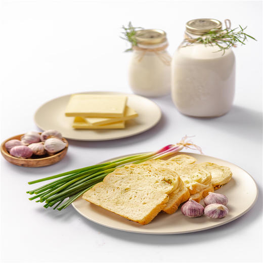 王梁面包 千层牛油香葱咸吐司 丹麦包的灵魂在于片状黄油的使用 为此