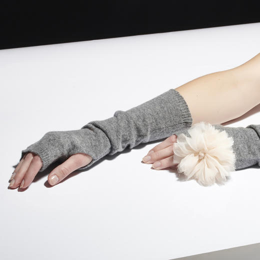 北京仓｜Catherine Osti-Mittens-灰色 露指手套 裸粉花色［法国设计师］ 商品图1