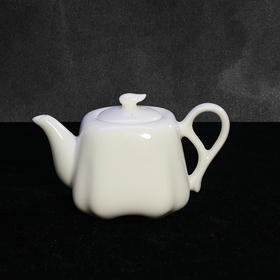 云中居· 德化白瓷南瓜壶