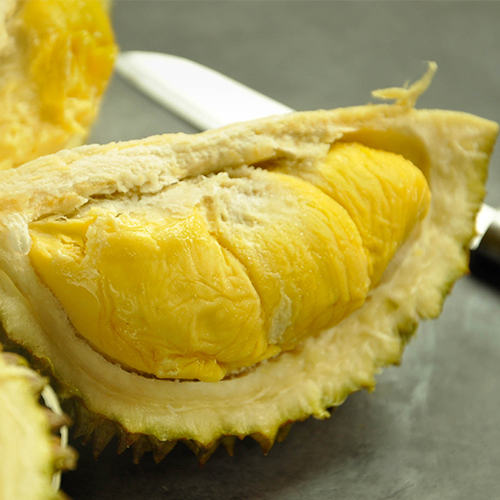 【液氮猫山王榴莲D197】正宗马来西亚进口，液氮整颗极速冷冻，不破坏果肉成分，细腻醇香，冰淇淋般的口感，收到后解冻即可食用。江浙沪皖顺丰包邮~