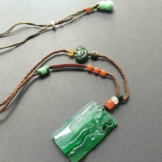 高冰种阳绿翡翠戏曲雕牌 商品图1