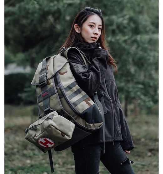 户外抓绒外套冲锋衣 正品好型 男女同款 商品图3