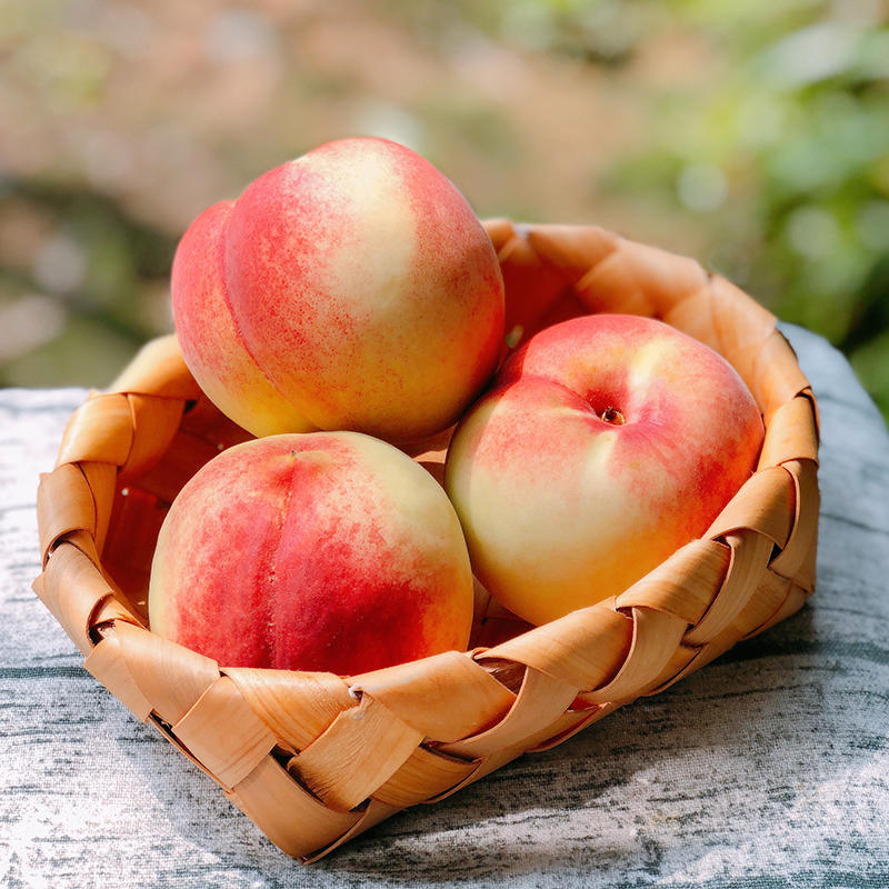 【脆爽香甜】金秋高山红蜜桃 脆爽香甜 肉多无渣 无农药残留 净重5斤