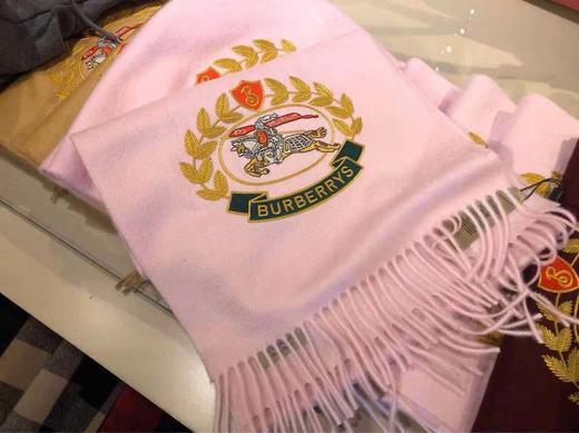 LA现货 BURBERRY 巴宝莉  男女通用款 100%纯羊绒 经典战马logo刺绣围巾 尺寸：168*30cm 商品图1