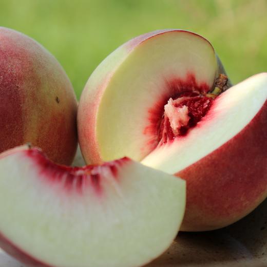 生态晚秋红心桃 | 合作生产 * Eco-Red heart crisp peach | Coproduction 商品图0