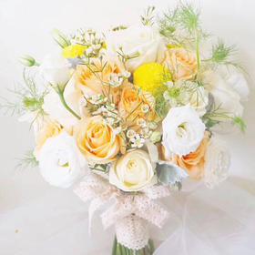 明黄色系手捧花款式