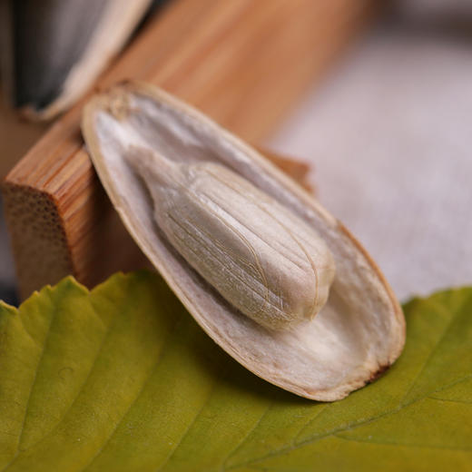 【限时秒杀】内蒙古大颗粒葵瓜子，皮薄酥脆，颗颗臻选，越嗑越香 坚果系列 商品图1