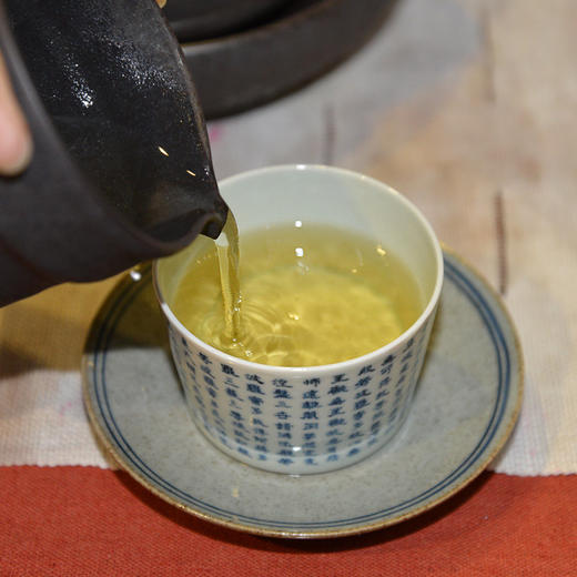 【回家之旅专属】澜沧古茶2019年馋春邦崴古树春茶普洱茶生茶饼200g/片（一提拍5片） 商品图3