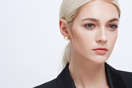 Pearl moments 三瓣花 天然淡水珍珠耳钉 商品图9