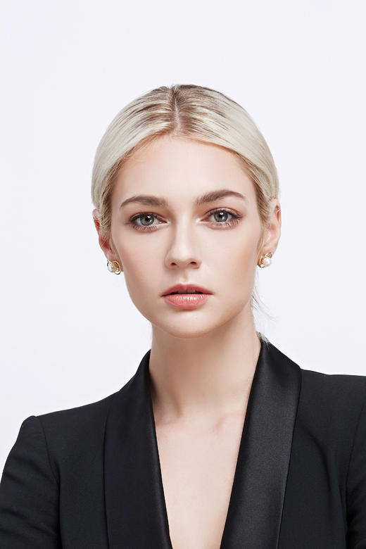 Pearl moments 三瓣花 天然淡水珍珠耳钉 商品图8