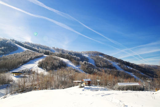 【黑桃滑雪学校 · 崇礼青少年滑雪训练营】1月20日-1月25日 崇礼万龙/富龙滑雪场 商品图0