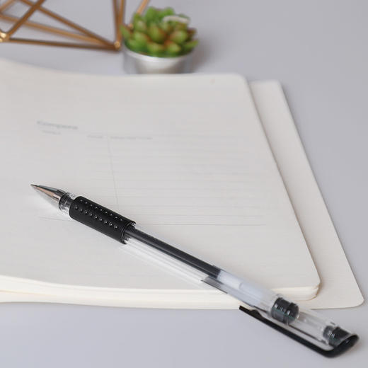 齐心(Comix)  黑色0.5mm经典办公中性笔  子弹头水笔/签字笔 办公文具12支/盒 GP6600 商品图2