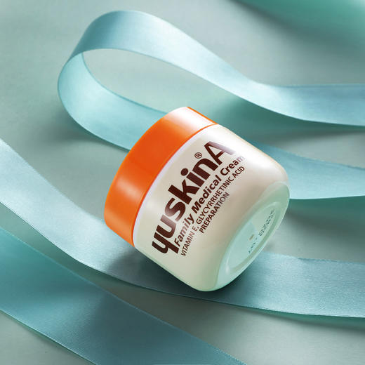 老米优品「殿堂级手足护理霜」日本Yuskin/悠斯晶维生素乳霜日本护手霜龟裂脱皮用它搞定，滋润保湿不黏腻 商品图9