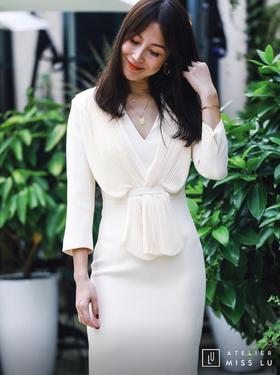 AtelierMissLu / Cicely-白色两侧风琴褶装饰连身裙