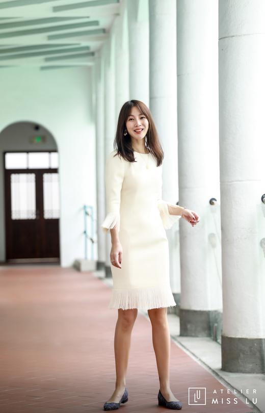 AtelierMissLu / Hera-白色袖口下摆流苏装饰连身裙 商品图1