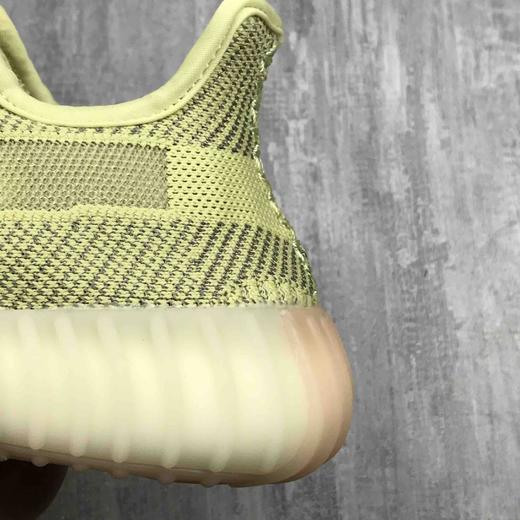yeezy 350 v2 脏黄油 欧洲限定黄满天星椰子 fv3254