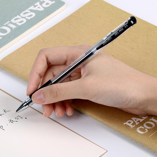 得力(deli)0.5mm办公中性笔 水笔签字笔 12支/盒黑色 红色 蓝色34567 商品图3