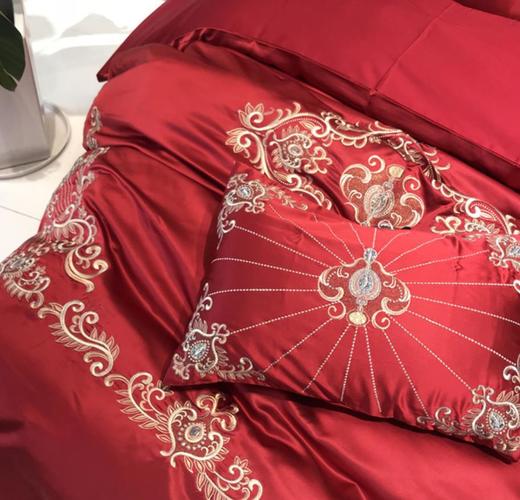 【婚庆套件】。古典欧美风500T锦缎刺绣大红色结婚床品套件 商品图3