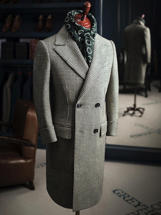 Dugdale Lambswool 580克羔羊毛黑白亲王格马球大衣 商品图0