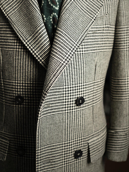 Dugdale Lambswool 580克羔羊毛黑白亲王格马球大衣 商品图6