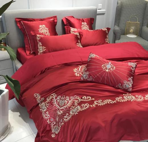 【婚庆套件】。古典欧美风500T锦缎刺绣大红色结婚床品套件 商品图1