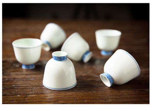 景德镇陶瓷功夫茶具.景德镇手工手绘青花瓷品茗杯小单杯（青花海水纹） 商品图4