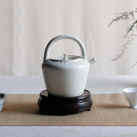 苏打釉陶提梁壶 商品图0