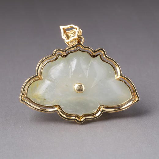 清代和田白玉宝莲项坠 商品图1