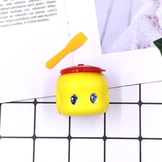 现货▲告别小红脸！日本福而可fueki小黄鸭儿童面霜  50g 小黄鸭唇膏5g 商品图2