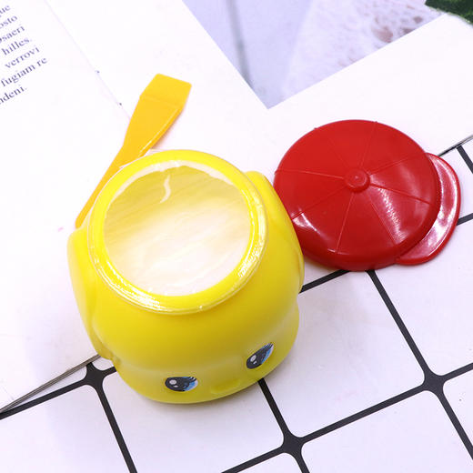 现货▲告别小红脸！日本福而可fueki小黄鸭儿童面霜  50g 小黄鸭唇膏5g 商品图3