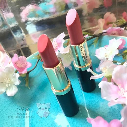 价值310 亏本引流！雅诗兰黛花漾倾慕唇膏/口红3.5g 圆管 123#/430# 细腻滋润 好上色 显色度高 不卡唇纹 含玻尿酸+25%的精油 香香甜甜奶油味 杨幂/刘雯都爱用！ 商品图3