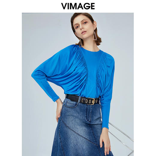 VIMAGE纬漫纪女装秋复古摩登褶皱修身显瘦蝙蝠袖单上衣套头V1213811 商品图2
