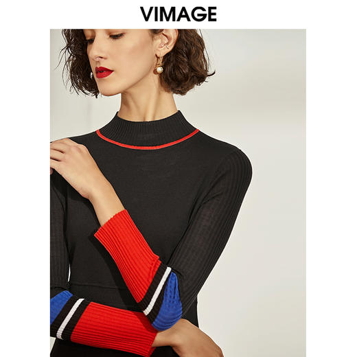 VIMAGE纬漫纪秋新品时尚撞色半高领针织衫优雅气质连衣裙女V1201802 商品图2