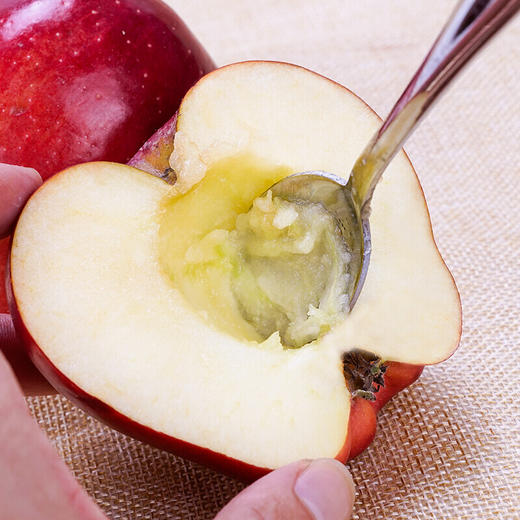 【甘肃·天水】花牛苹果 当季新鲜水果 风味美美哒 香气浓郁  蛇果 商品图3