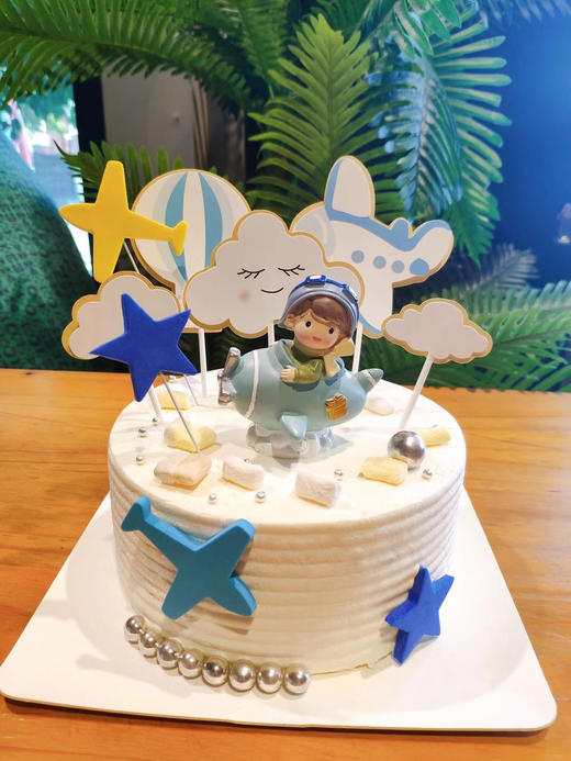 飞行员76奶油水果蛋糕