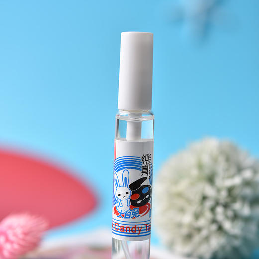 【大白兔礼盒3件套】抖音同款大白兔护手霜 淡香水滋润保湿防干裂牛奶润唇膏 商品图3