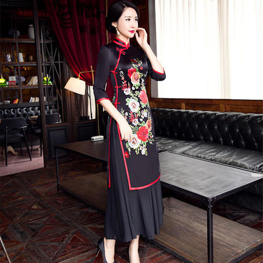 YX-8006新款七分袖立领斜襟盘扣旗袍裙 商品图1