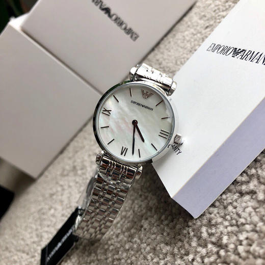 阿玛尼emporioarmani手表钢制表带经典时尚休闲石英女士腕表ar1682一