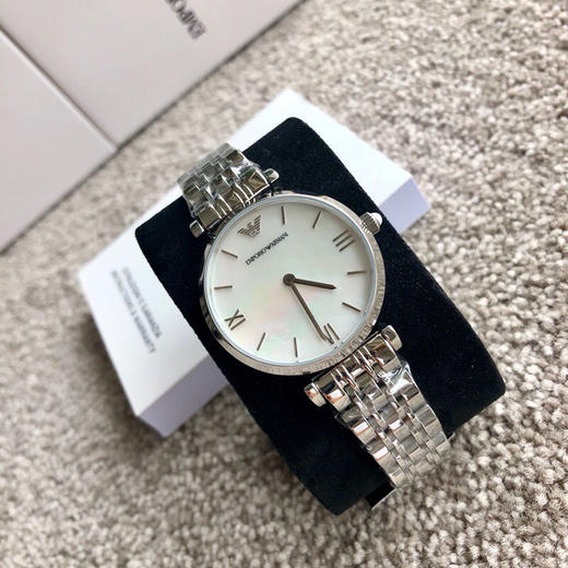 阿玛尼emporioarmani手表钢制表带经典时尚休闲石英女士腕表ar1682一