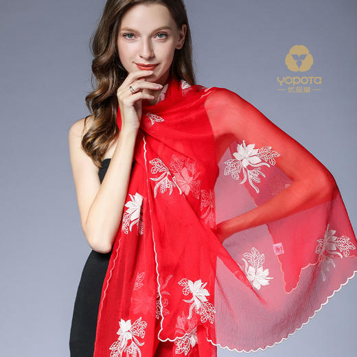 优品堂“蝶影空间”桑蚕丝真丝巾刺绣长围巾 商品图9