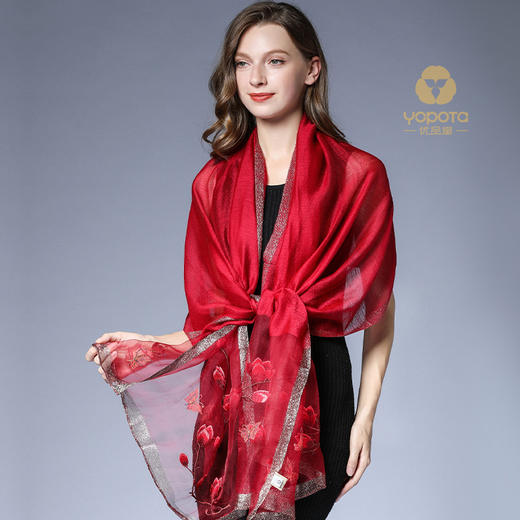 优品堂“桃花情缘”真丝羊毛刺绣长围巾 商品图1