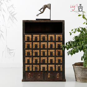 老药柜 Old medicine cabinet Q16120004