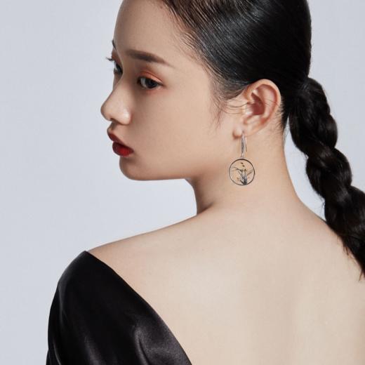 兰花团扇纯银分色镀金耳坠 商品图1